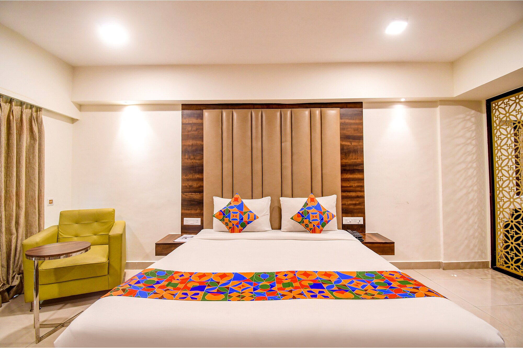FabHotel Xen Suites - Tap to explore photos