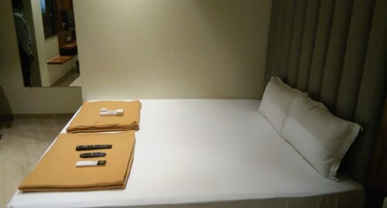 Hotel Majhali By Vikram Ugale Room Type - Double Bed Room