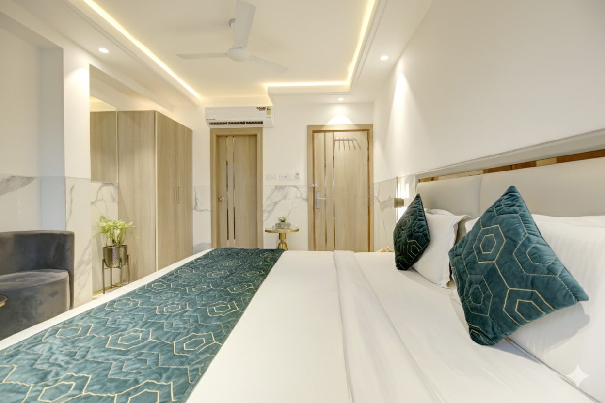 Hotel International Inn by Star Group - Tap to explore photos