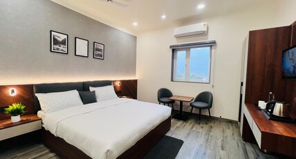 Hotel Siya - A Unit of Hotel Anushree Room Type - Deluxe Room