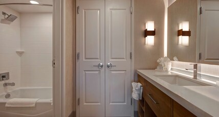 Homewood Suites by Hilton Eagle Boise, ID Room Type - 2 QNS 1 BDRM SUITE NONSMOK