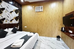 RAJAJI FOREST INN
