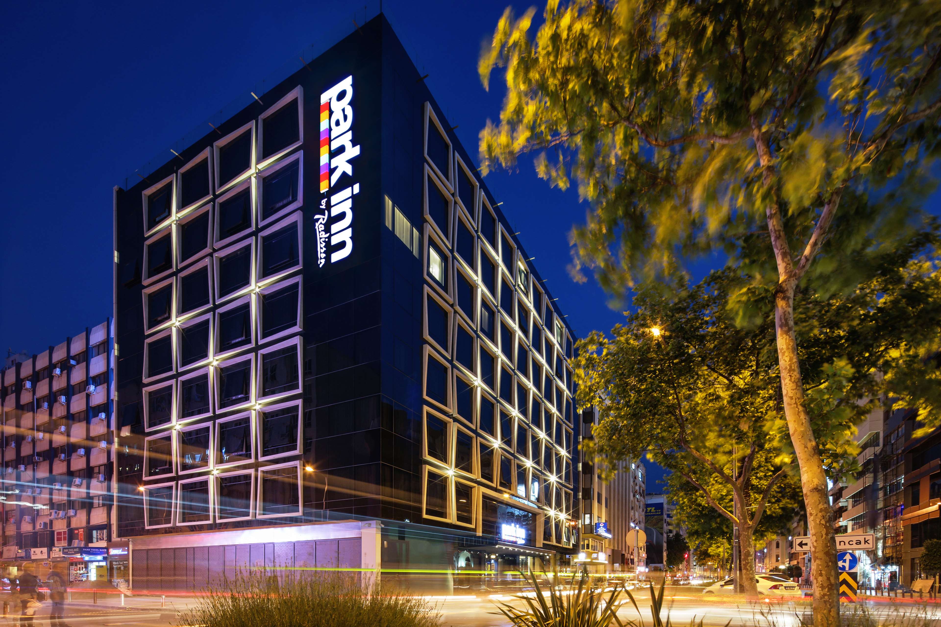 Park Inn by Radisson Izmir - Tap to explore photos