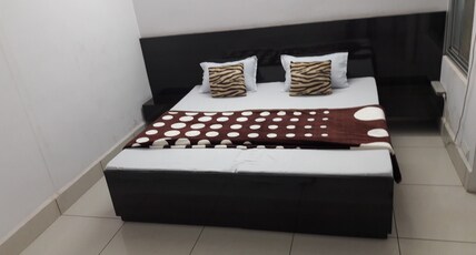 Hotel Gill Tower Room Type - Budget Room or Twin Room