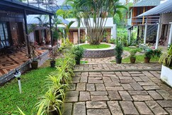 Puthooram Sea-View Resort | Cottages & Rooms