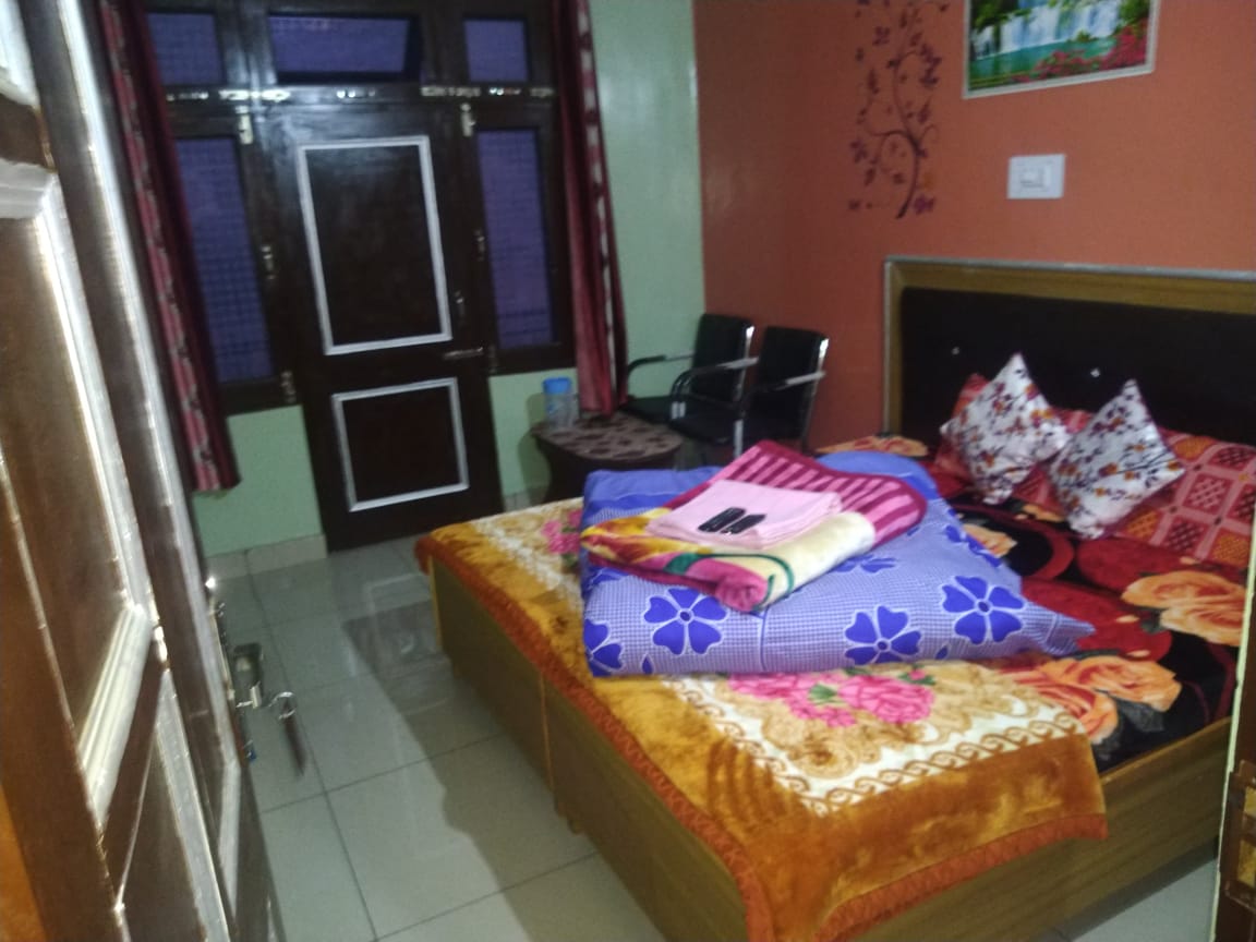 Raj Home stay - Tap to explore photos