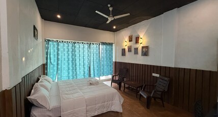 Hillview Homestay Room Type - BALCONY SUITE