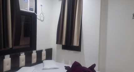 Hotel Arzoo Palace Room Type - Deluxe Double Bed Ac