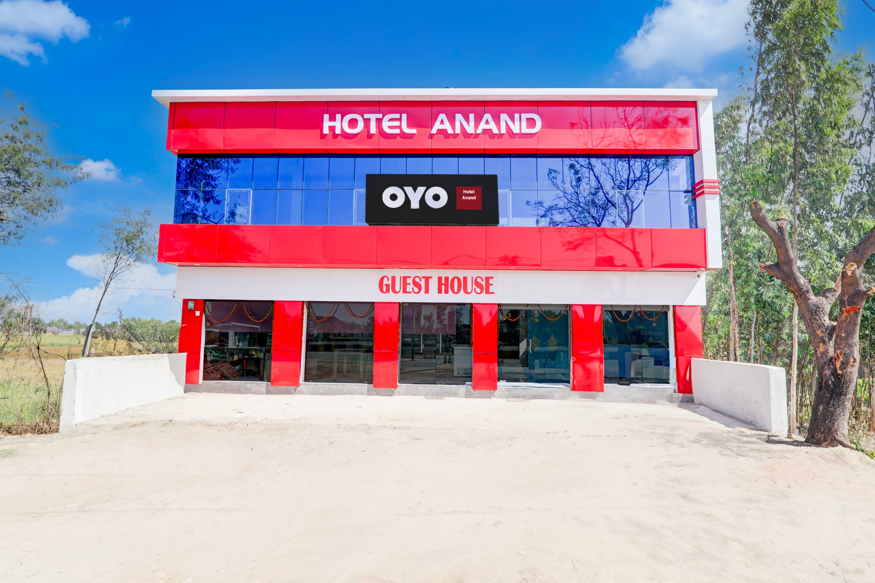 Hotel O Anand - Tap to explore photos