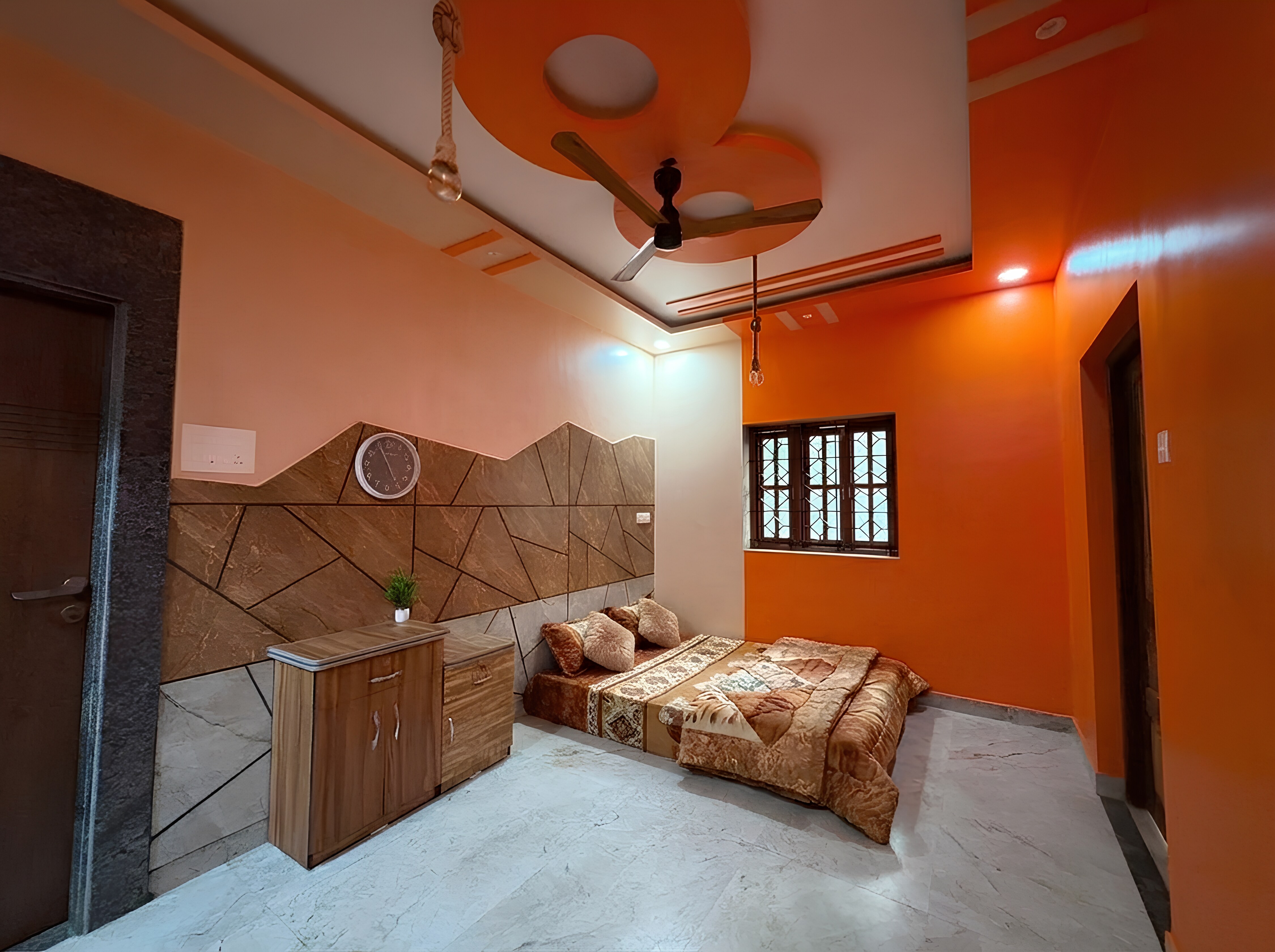 Riverside - Tap to explore photos