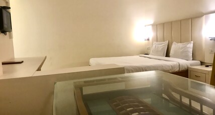 Tulip Palm Room Type - family room with two double bed