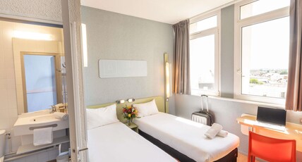 ibis budget Le Mans Centre Room Type - TWIN - Room with twin beds