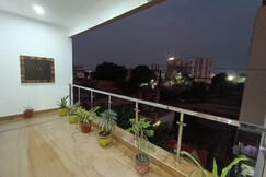 Photos of Hotel Taj Niwas