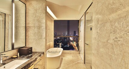 Hilton Suzhou Room Type - KING DELUXE ROOM