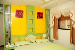 Hotel Ruchira Deluxe