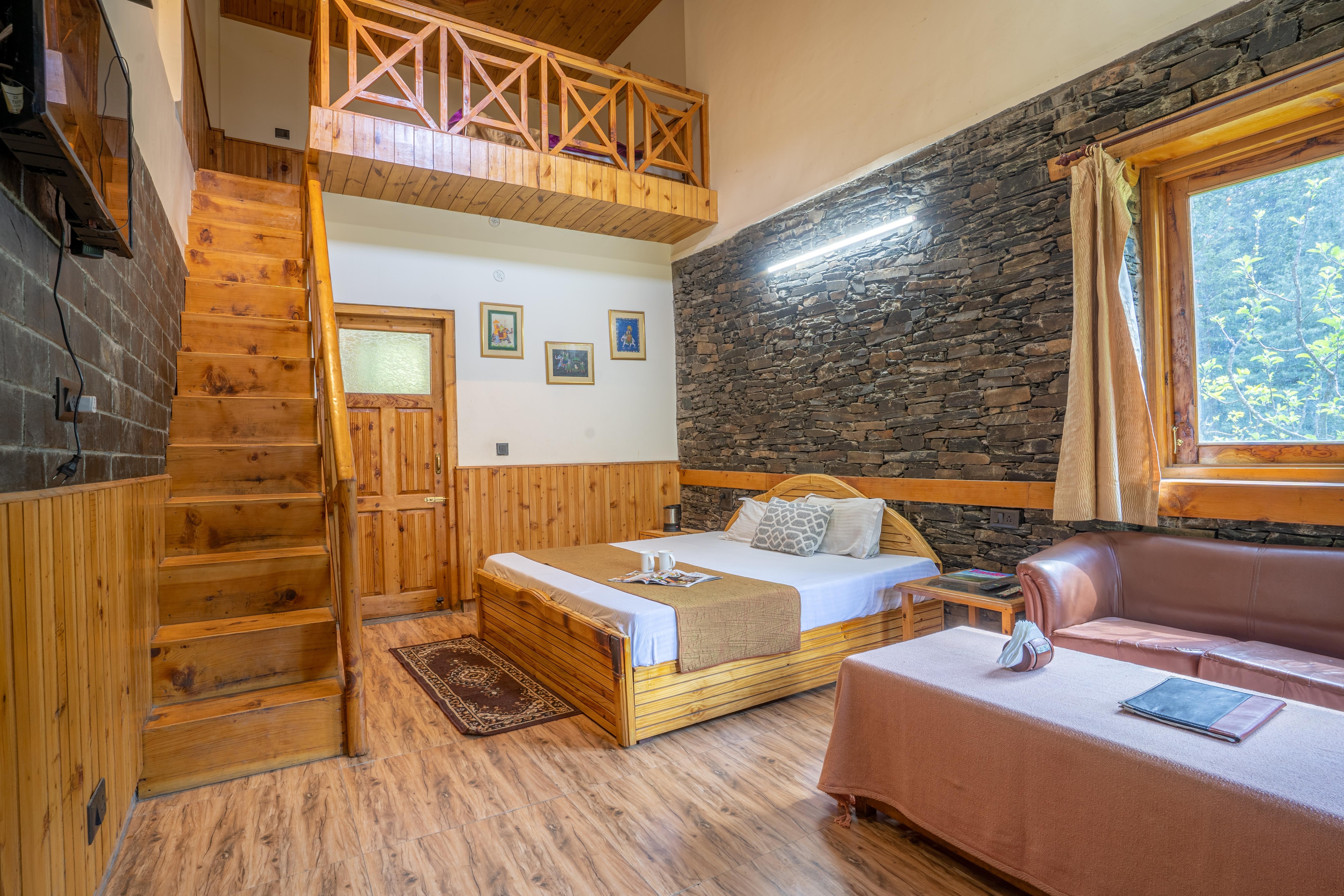 Romantic Getaway | Jibhi | River View | Duplex - Tap to explore photos