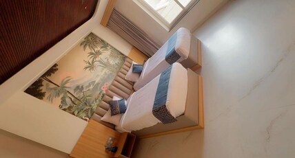 The White Castle Hotel Room Type - TWIN BED ROOM