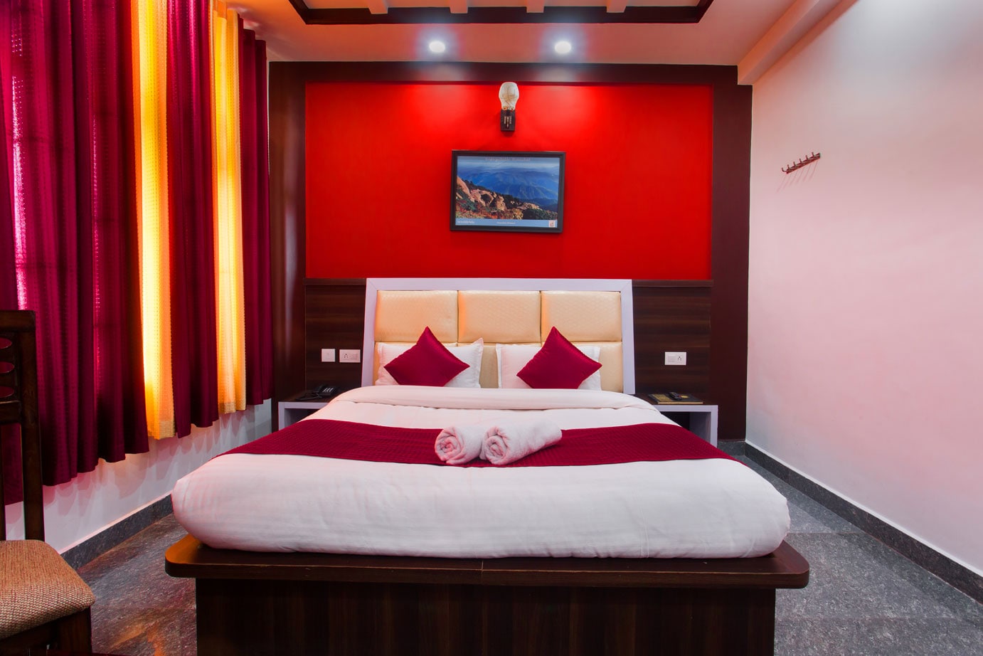 Hotel Naddi Mount View - Tap to explore photos