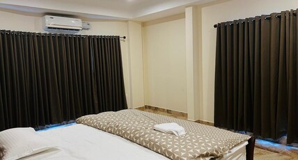 Silent 2BHK Serviced Apartment Thodupuzha Parking Room Type - Silent 2BHK Serviced Apartment Thodupuzha Parking
