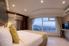 Hotel Daani Continental