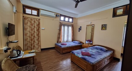Eagle Nest Homestay | Rooms & Caretaker Room Type - Deluxe AC Room Eagle Nest Homestay | Rooms & Caretaker Room Type - Deluxe AC Room