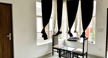 Relax In Hill View Room Type - Deluxe Room With King Bed