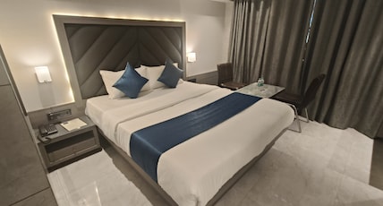 Nakshatra Residency Kalyan Room Type - Super Deluxe AC Room Nakshatra Residency Kalyan Room Type - Super Deluxe AC Room