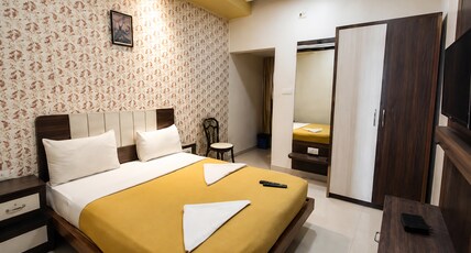 Hotel Shubhashree Comfort Room Type - Executive Room Non AC Hotel Shubhashree Comfort Room Type - Executive Room Non AC