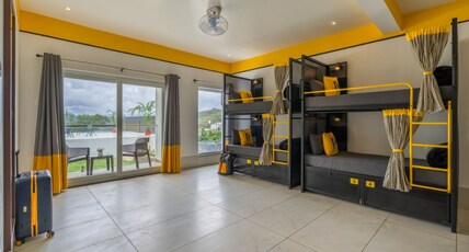The Hosteller Kodaikanal Room Type - Bed in 6 Bed Female Dormitory with Balcony and Mountain View