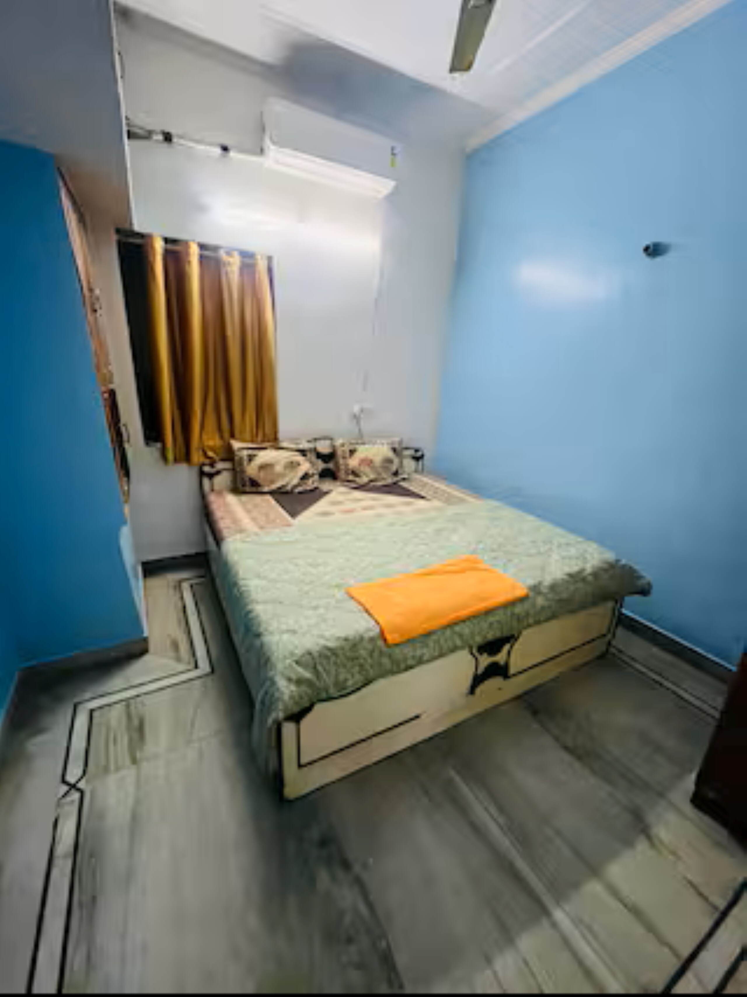 Comfyvibe
Perfect Place To Stay Relax and chilll - Tap to explore photos