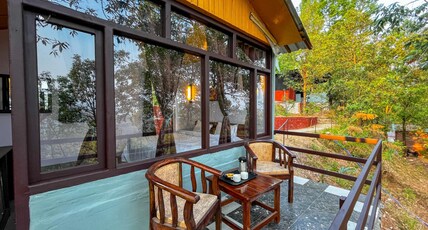 TIMBER TRAIL COTTAGES Room Type - Luxury Cottage Room