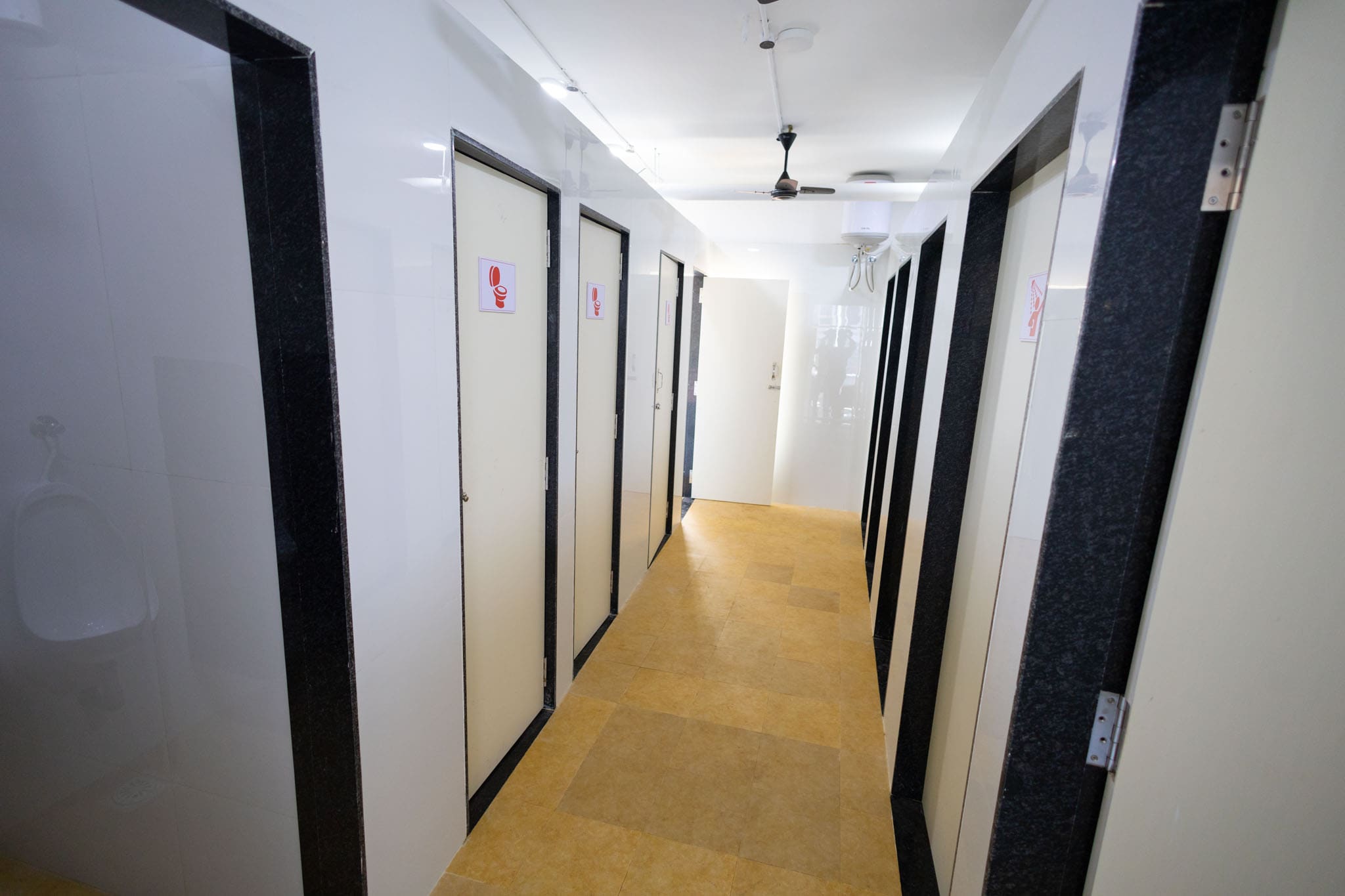 City Pride Rooms & Dormitory Panjim - Tap to explore photos