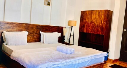Casa Mounterria Villa and Resorts Room Type - Premium Hut