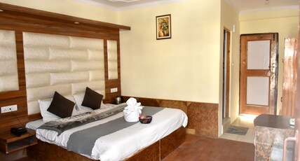 Hotel Ashoka Inn Room Type - Super Deluxe Room