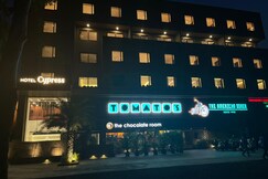 Address of Hotel Cypress