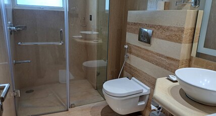Hotel The Arrow Paschim Vihar Room Type - Jacuzzi Room