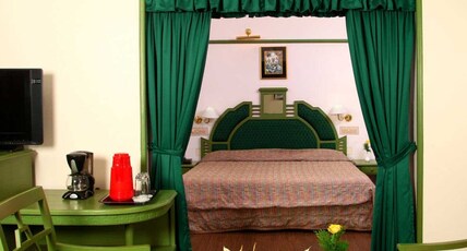 Fort Gate Hotels & Resorts Room Type - Presidential Suite AC Room