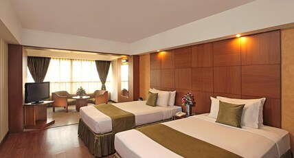 Hotel Aurora Towers Room Type - Executive Twin Bed Room (Guest age above 21+)