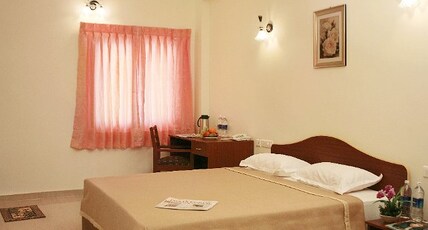 Kumararraja Palace Room Type - Deluxe AC Room