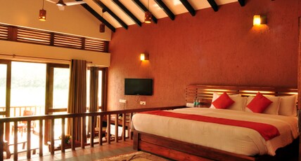 Wayanad Silverwoods Room Type - Royale Villa with Jacuzzi and balcony