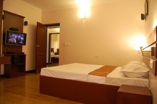 Richwin Hotel Room Type - Suite (4X)