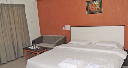 Vyshak Inn Room Type - Comfort Non AC Room