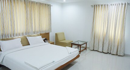 Hotel Sybaritic Suites Room Type - Executive Room