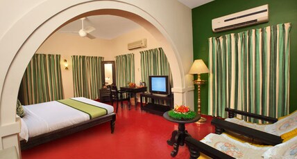 The River Retreat Heritage Ayurvedic Resort Room Type - Palace Chamber Room