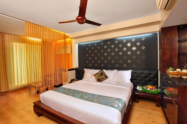 The River Retreat Heritage Ayurvedic Resort - Tap to explore photos