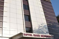 Hotel Mahi Residency